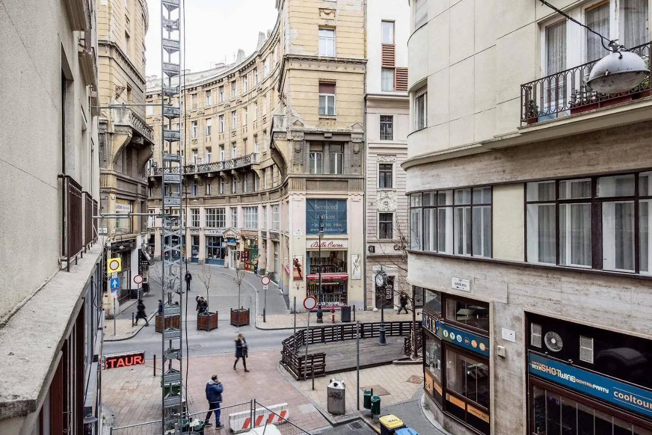 Centre Point Apartment Budapest